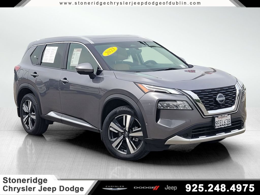 2023 Nissan Rogue Platinum AWD's photo