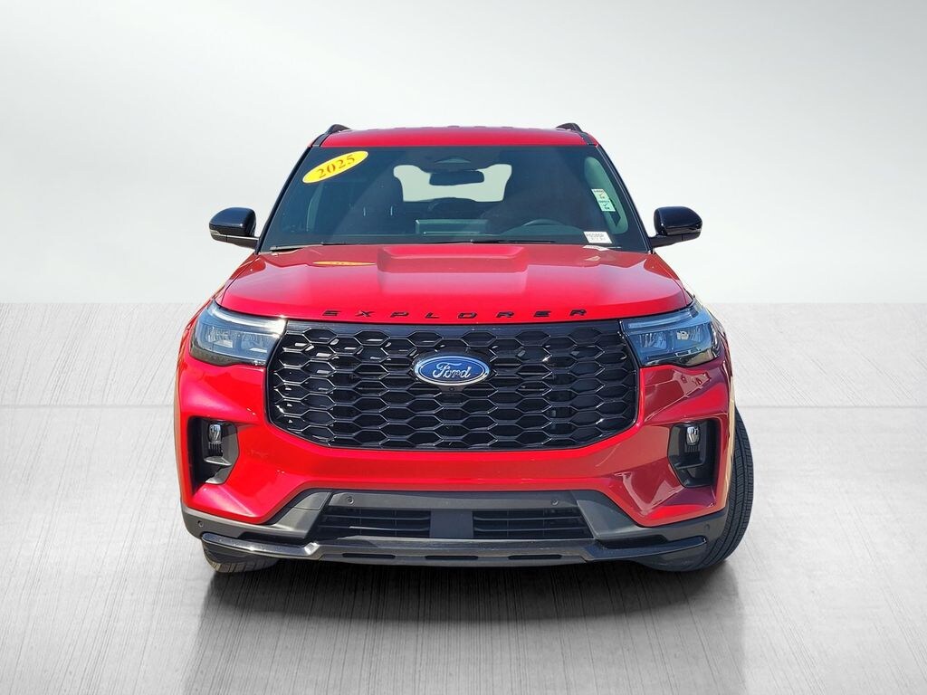 Used 2025 Ford Explorer ST-Line SUV