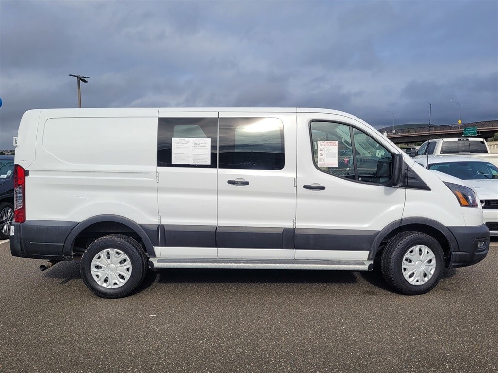 2023 Ford Transit photo 4