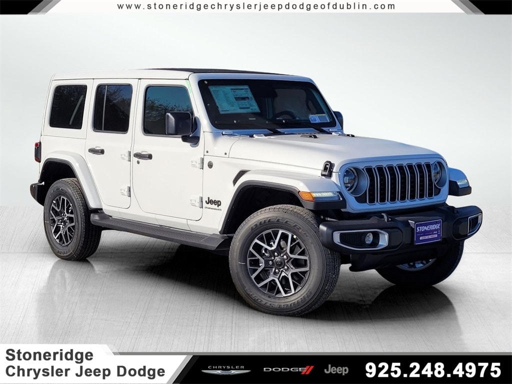 2026 Jeep Wrangler 4-Door Sahara's photo