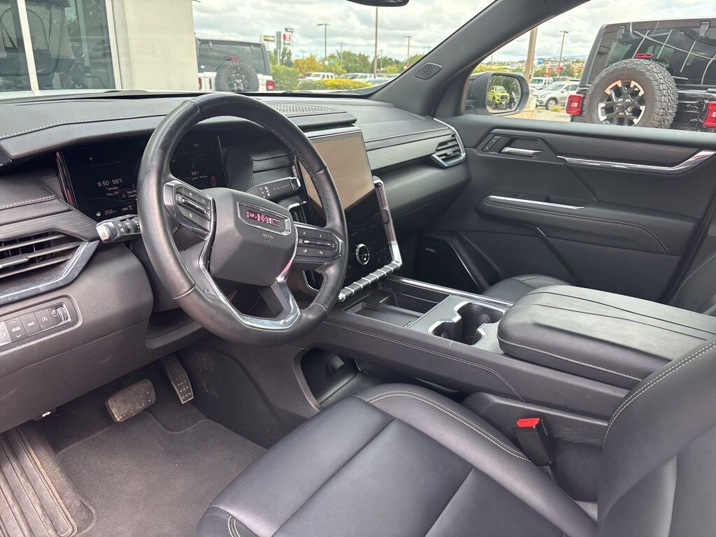 Used 2024 GMC Acadia Elevation SUV