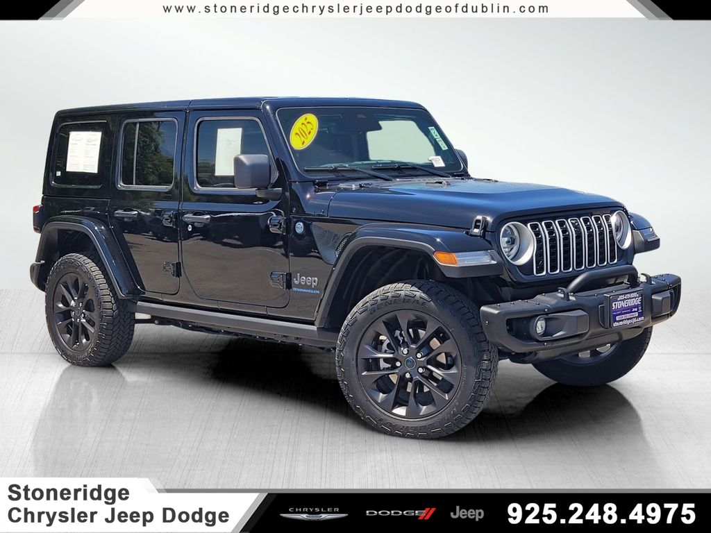 2025 Jeep Wrangler 4xe Backcountry 4XE's photo
