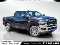 2025 Ram 2500 BIG HORN CREW CAB 4X4 6'4 BOX Pickup