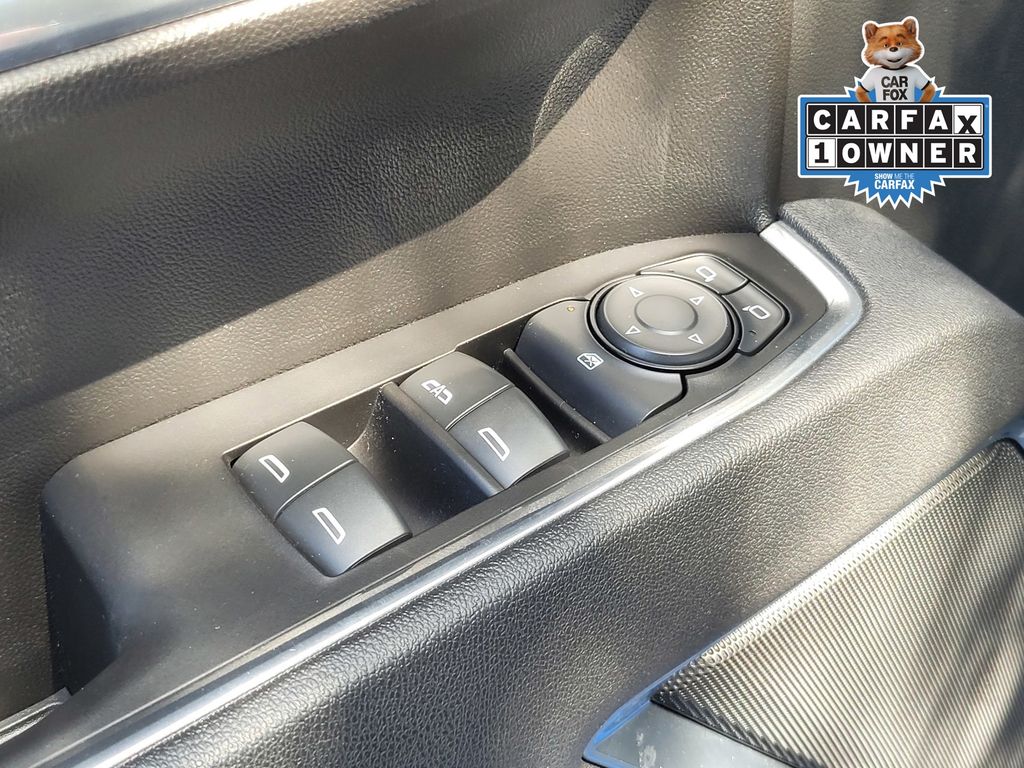 2025 Chevrolet Silverado 1500 LT - Photo 16