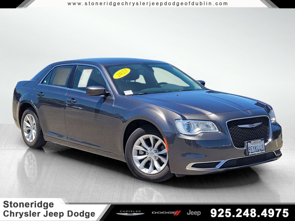 2023 Chrysler 300