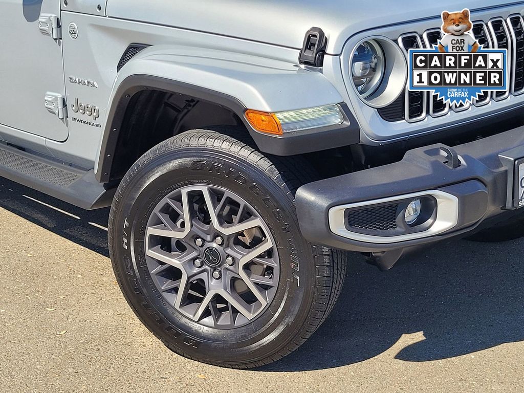 2024 Jeep Wrangler 4-Door Sahara - Photo 9