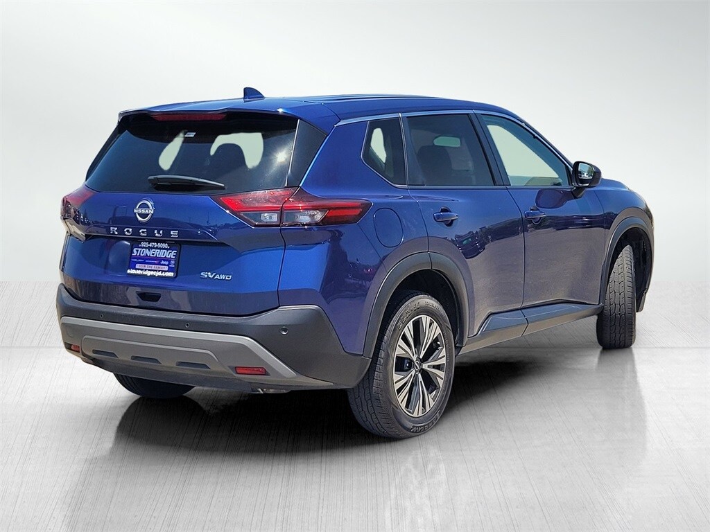 2023 Nissan Rogue SV photo 4