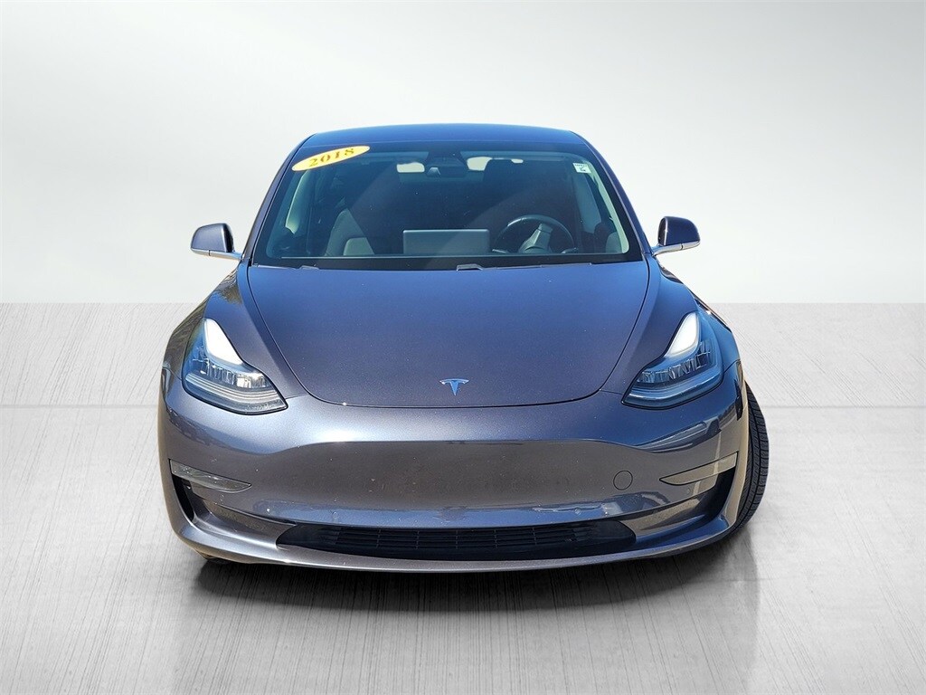 2018 Tesla Model 3 Long Range photo 2