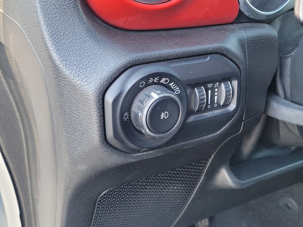2020 Jeep Wrangler Unlimited Rubicon - Photo 16