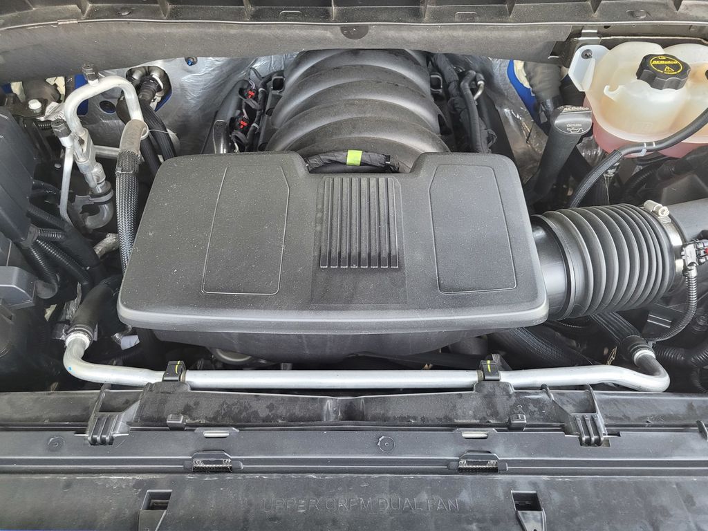 2025 Chevrolet Silverado 1500 LT - Photo 24