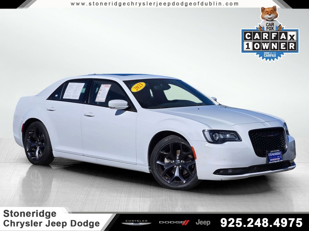2023 Chrysler 300