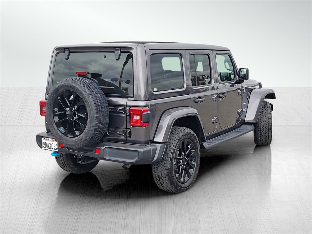 2022 Jeep Wrangler Unlimited Sahara 4xe photo 4