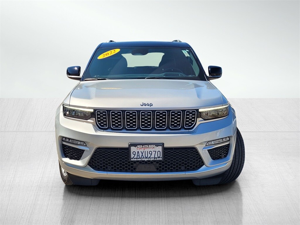 2022 Jeep Grand Cherokee Summit photo 2