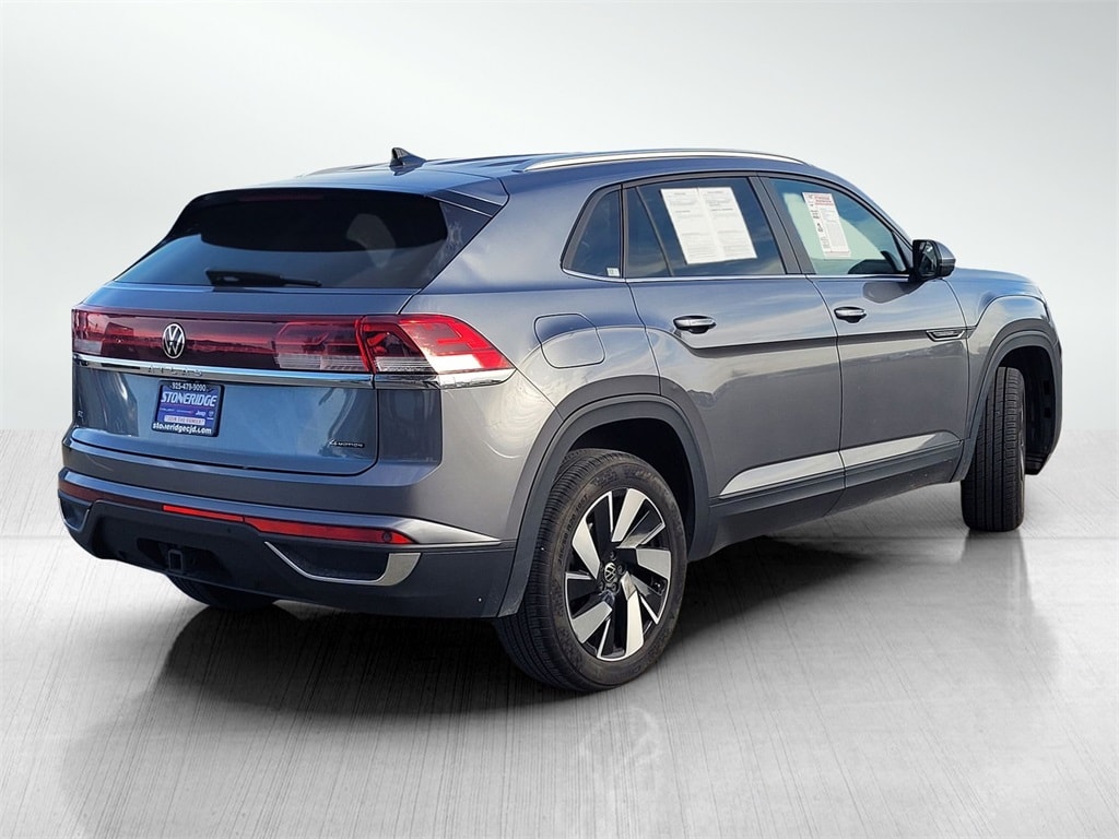 Used 2024 Volkswagen Atlas Cross Sport 2.0T SE w/Technology SUV