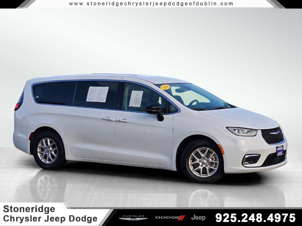2024 Chrysler Pacifica