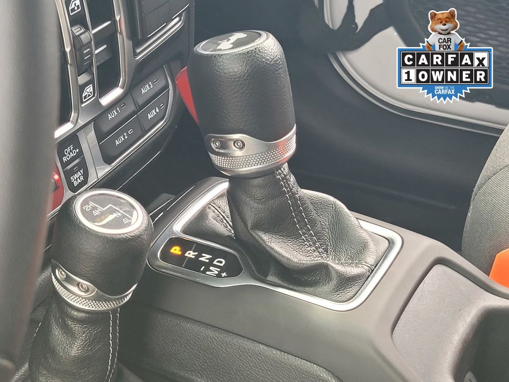2024 Jeep Wrangler 4-Door Rubicon - Photo 19