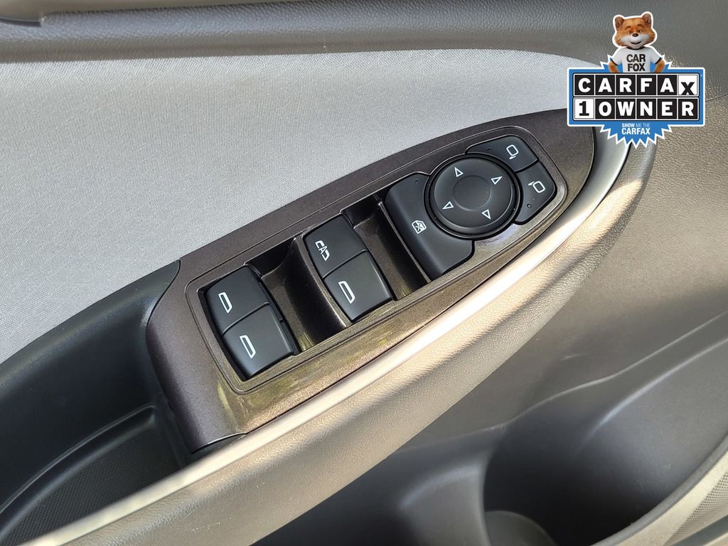 2022 Chevrolet Malibu 1LT - Photo 16