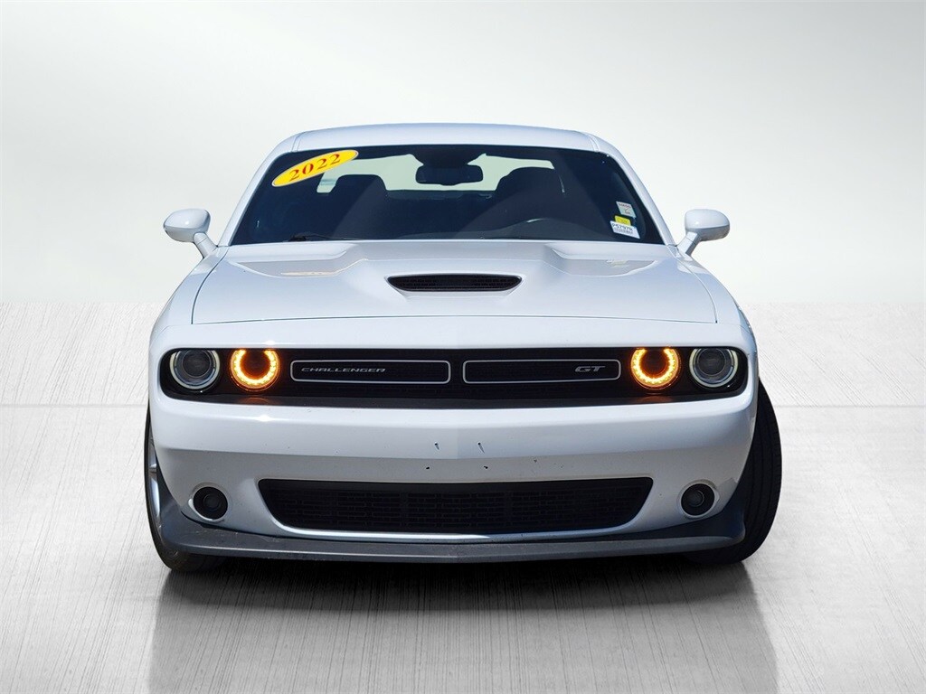 2022 Dodge Challenger GT photo 2