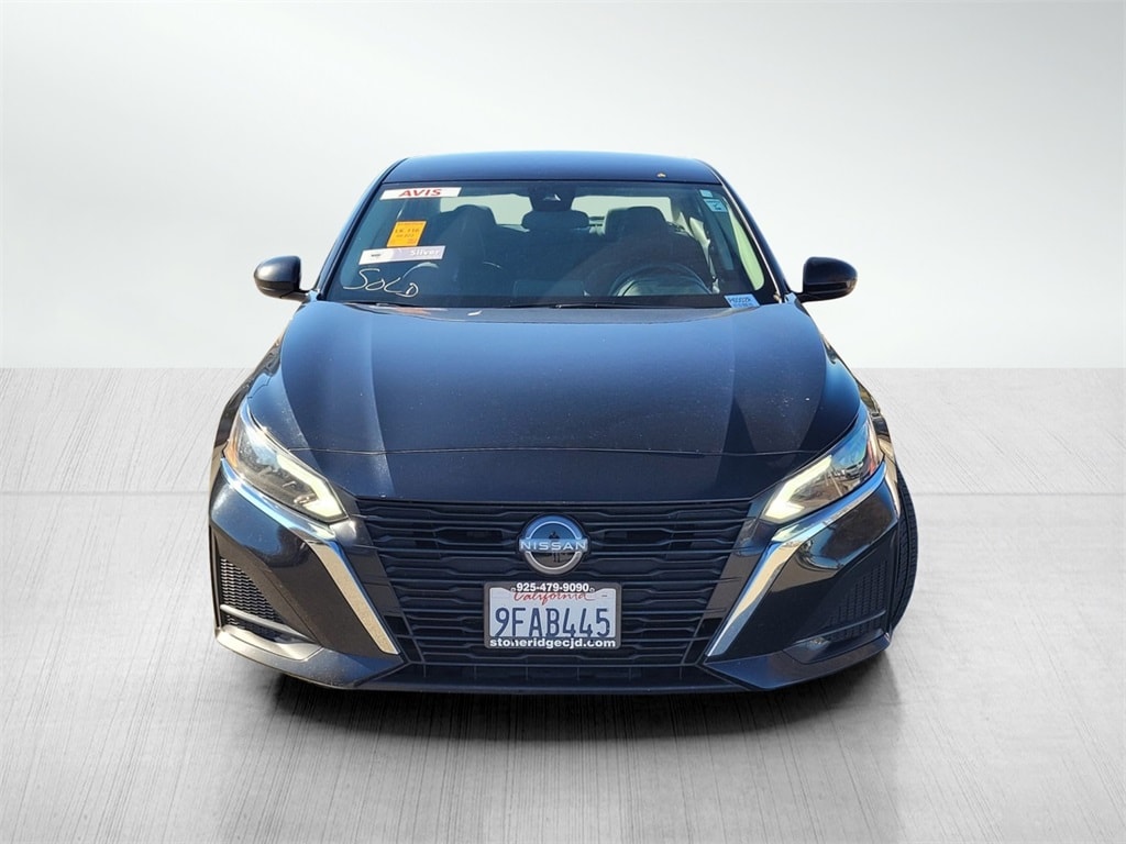 Used 2023 Nissan Altima 2.5 SV Sedan