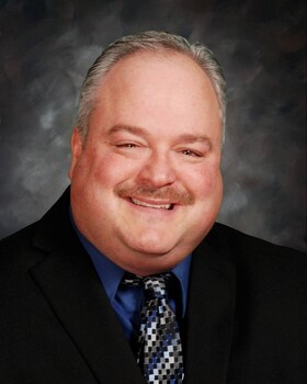 Staff member Jeff Shorter from b218deb77b66