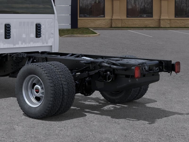 2025 GMC Sierra 3500HD Pro - Photo 16