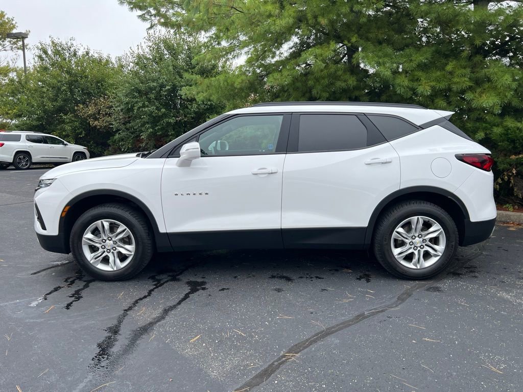 2020 Chevrolet Blazer 1LT photo 2