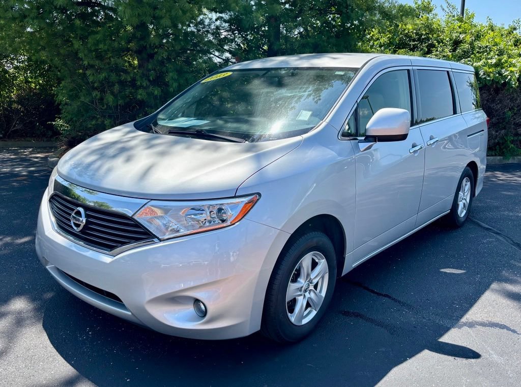 2013 Nissan Quest 3.5 SV's photo