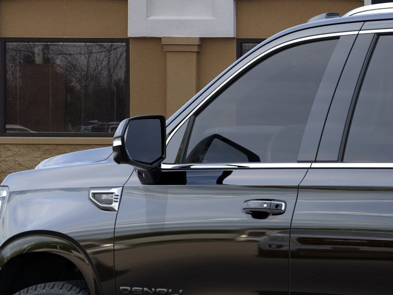 2026 GMC Yukon XL Denali - Photo 13