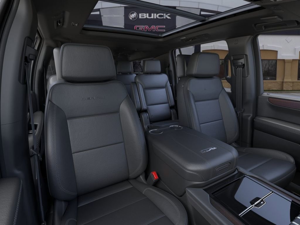 2026 GMC Yukon XL Denali - Photo 18