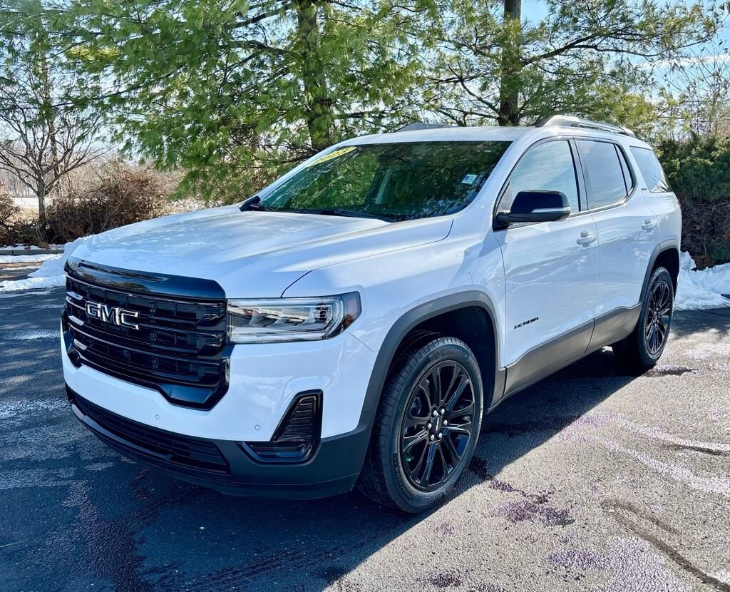Used 2023 GMC Acadia SLE SUV