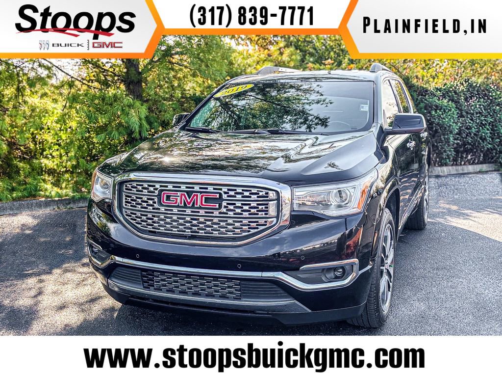 2019 GMC Acadia Denali's photo