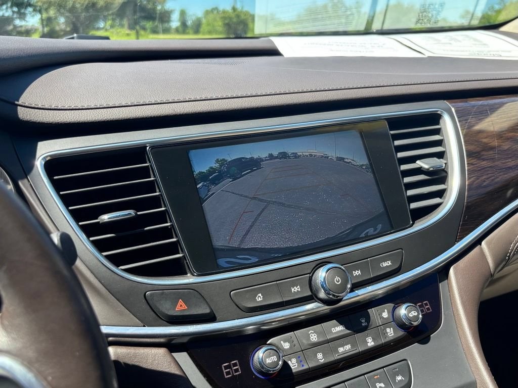 Photo 38