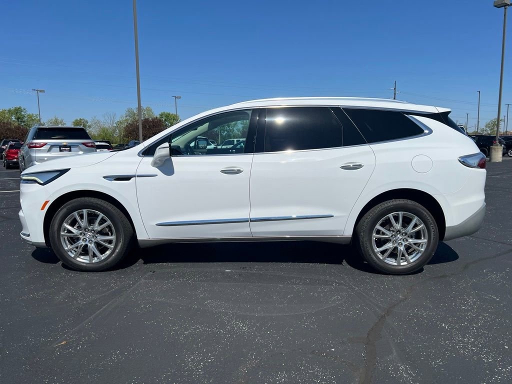 Used 2023 Buick Enclave Essence SUV