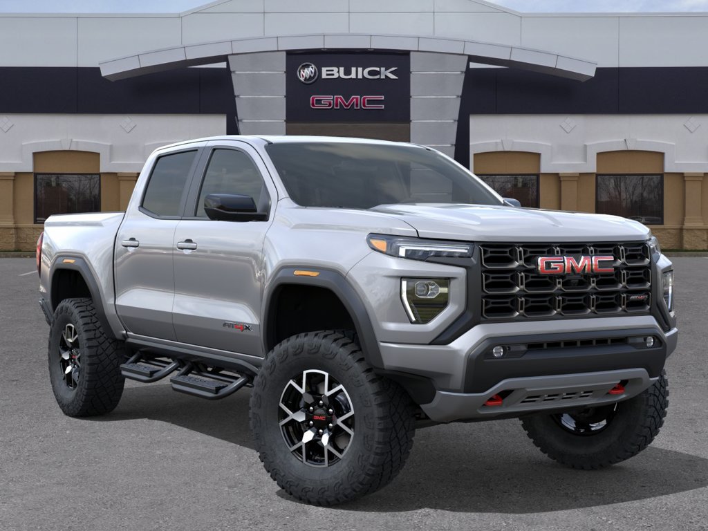 2026 GMC Canyon AT4X - Photo 8