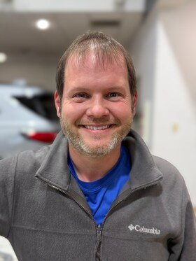 Staff member Josh Watson from ID_59536e