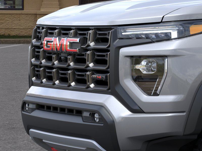 2026 GMC Canyon AT4X - Photo 15