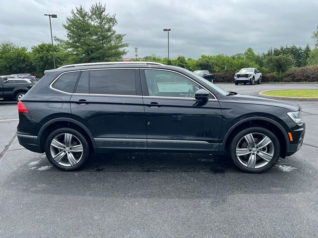 Used 2021 Volkswagen Tiguan SE SUV