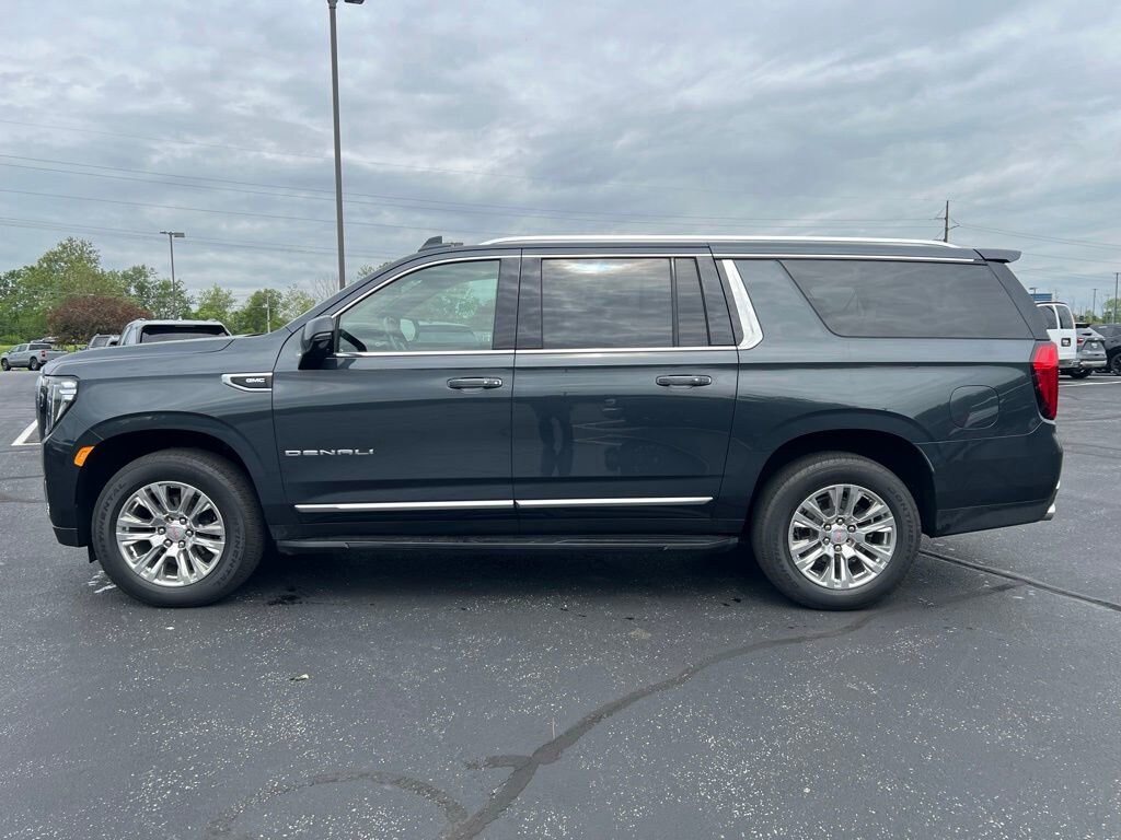 Used 2021 GMC Yukon XL Denali SUV