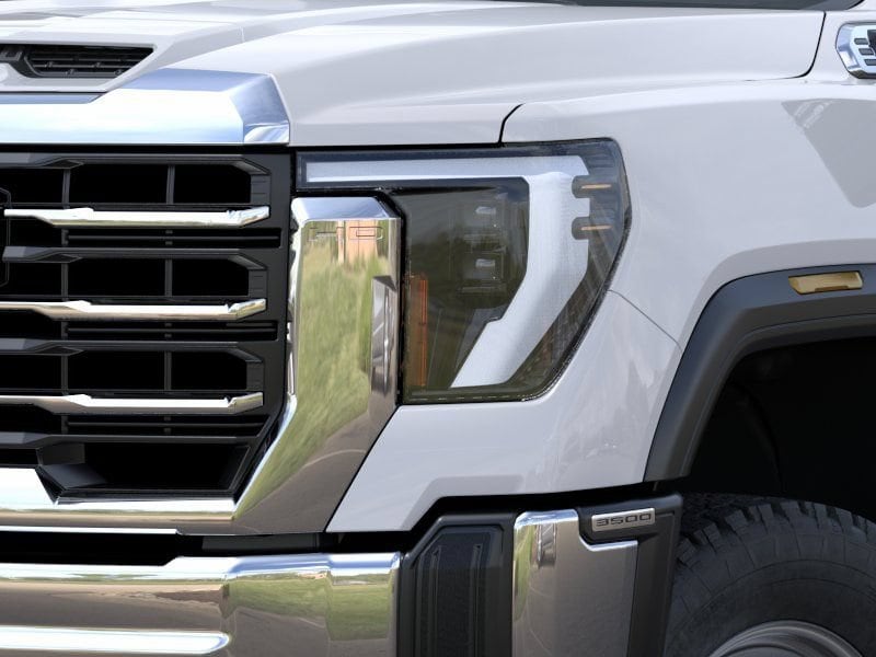 2025 GMC Sierra 3500HD Pro - Photo 11