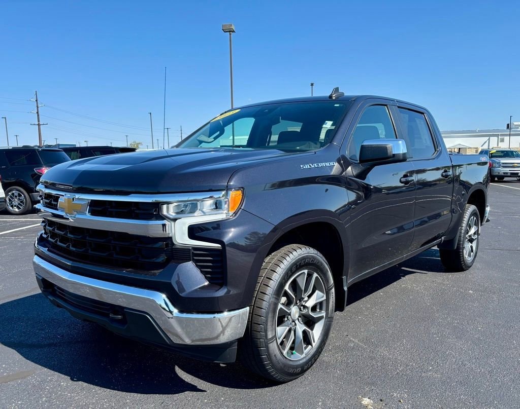 Used 2023 Chevrolet Silverado 1500 LT Truck Crew Cab