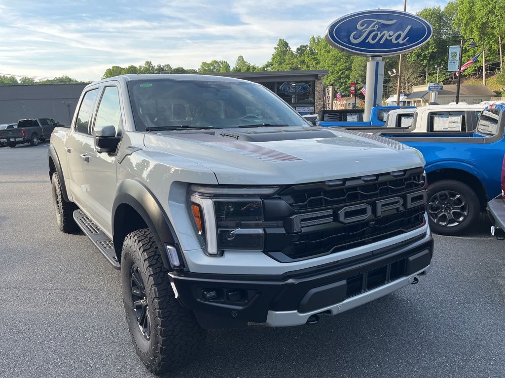 2026 Ford F-150 Raptor 4x4 SuperCrew 5-1/2 Box's photo