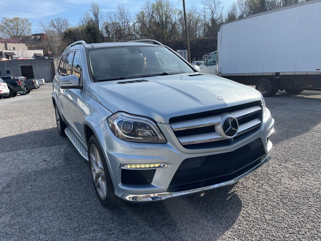 Used 2016 Mercedes-Benz GL-Class GL550 with VIN 4JGDF7DEXGA698311 for sale in Tryon, NC