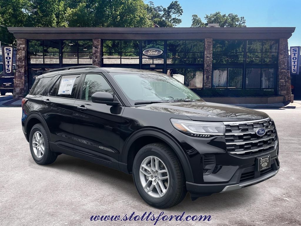 2026 Ford Explorer Active 4WD's photo