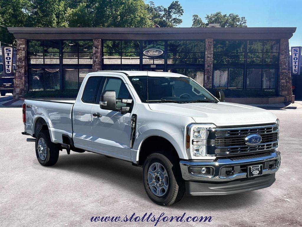 2026 Ford F-350 Truck Super Cab 