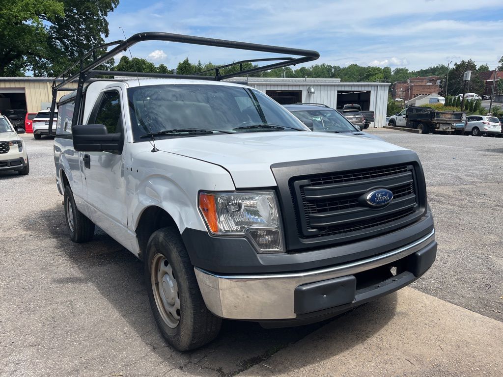 2013 Ford F-150 XL Regular Cab 126-in's photo