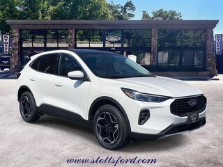 2026 Ford Escape Platinum SUV