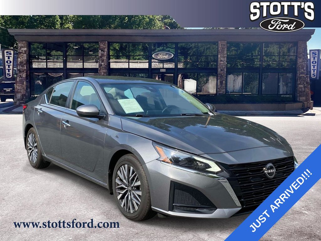 2023 Nissan Altima