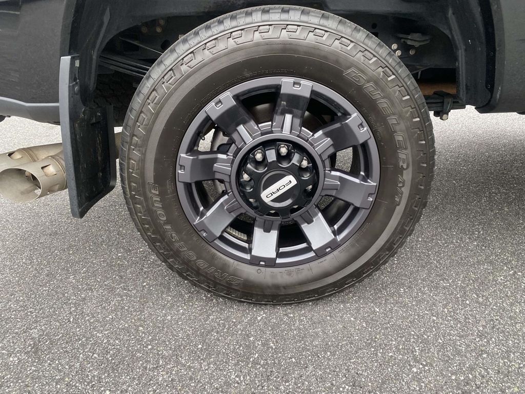 2024 Ford F-350 Super Duty Lariat - Photo 9