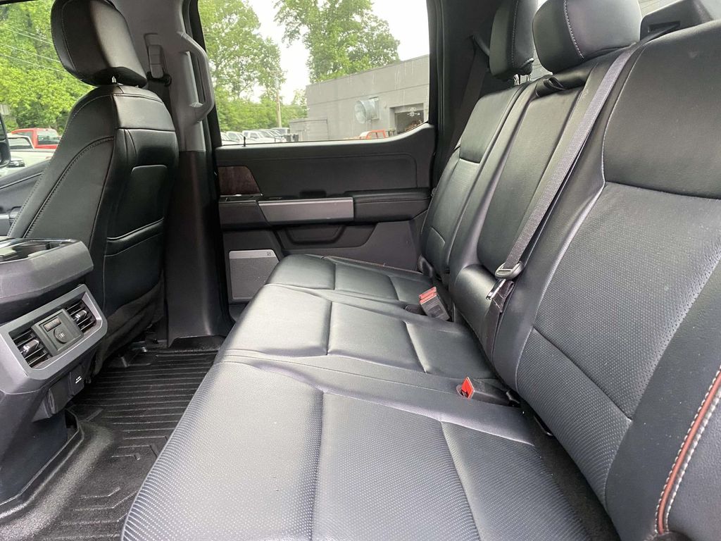 2024 Ford F-350 Super Duty Lariat - Photo 11