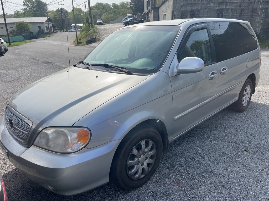 2004 Kia Sedona LX